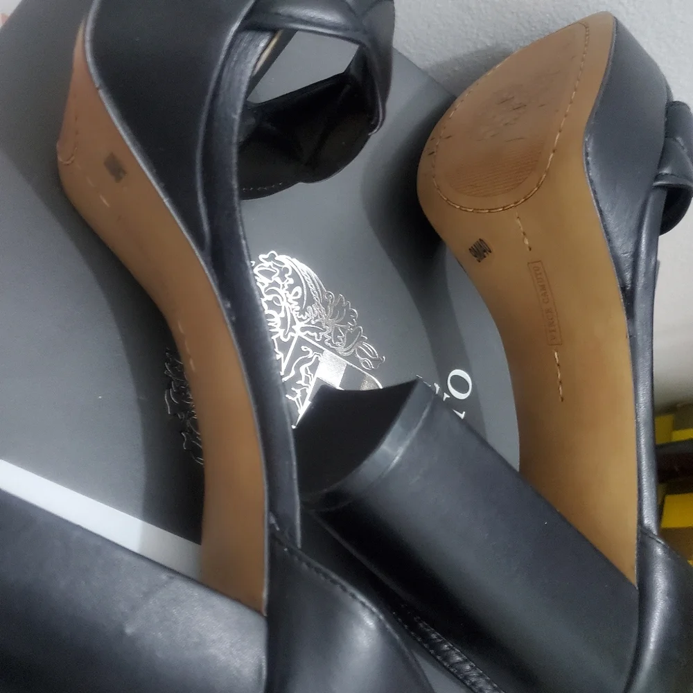 Used Vince Camuto Women's Mahgs Platform Sandals Women's Shoes - Picture 7 of 9